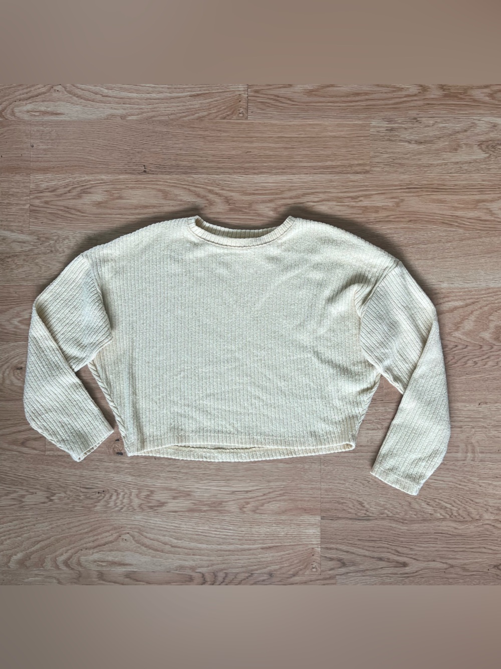 H&M Butter Yellow Ribbed Boat Neck Long Sleeve Crop Knit Sweater Women’s 12